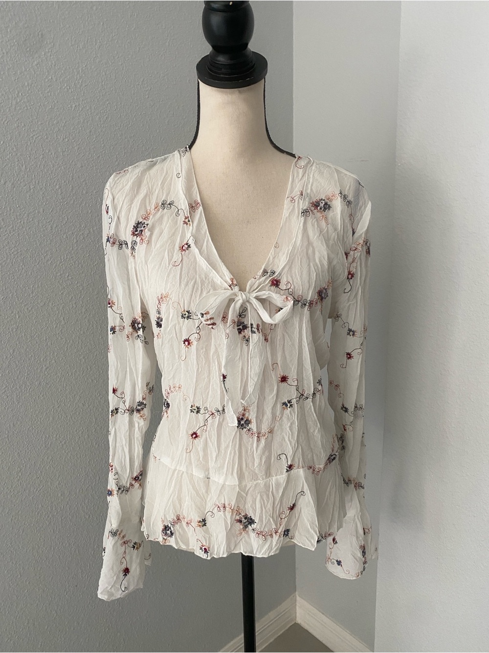 TAYLOR B MOSS Women white floral embroidered tie-front Polyester blouse | XL